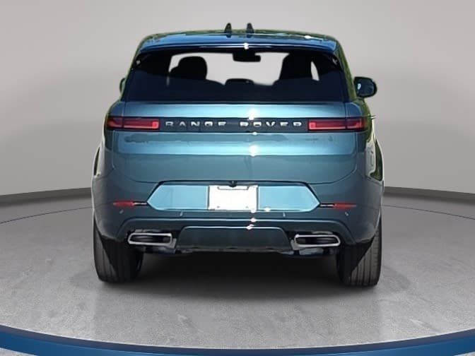 New 2027 Land Rover Range Rover Sport Dynamic SE AWD/4WD image 6
