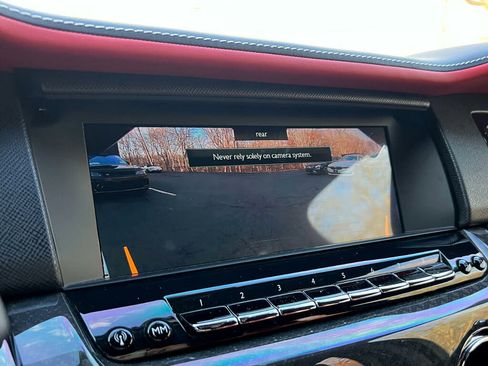 Used 2022 Rolls-Royce Cullinan Black Badge image 89