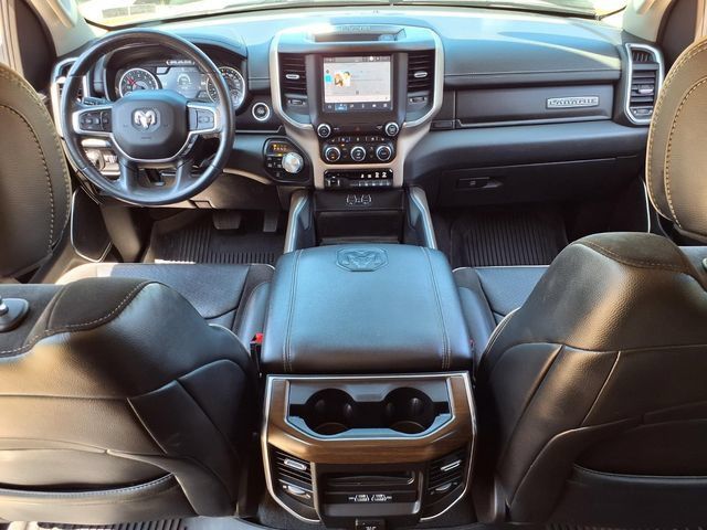 Used 2022 RAM 1500 Laramie AWD/4WD image 11