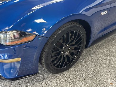Used 2018 Ford Mustang GT Premium RWD image 28
