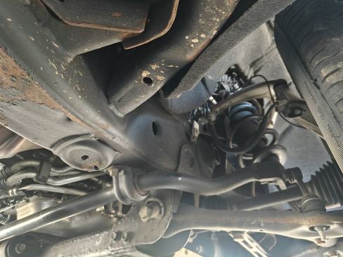 Used 2021 Chevrolet Suburban LT image 39