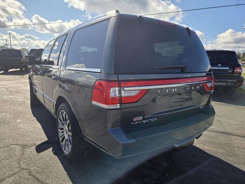 Used 2015 Lincoln Navigator 4WD w/ Equipment Group 101A Reserve image 22