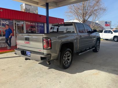 Used 2017 GMC Sierra 1500 SLT