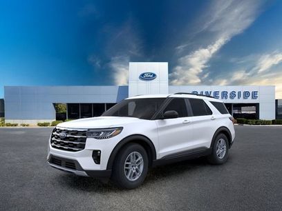 New 2026 Ford Explorer Active w/ Active Comfort Package