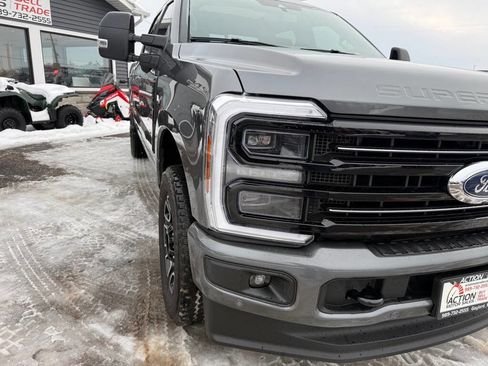Used 2025 Ford F250 Platinum image 71