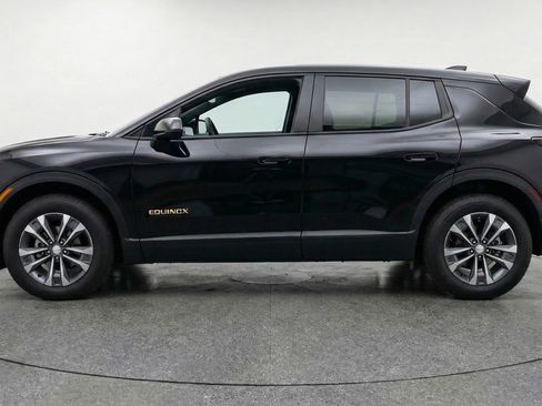 Used 2025 Chevrolet Equinox LT image 5