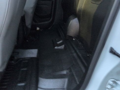 Used 2018 Chevrolet Colorado W/T image 26