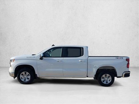 Used 2025 Chevrolet Silverado 1500 LT AWD/4WD image 8