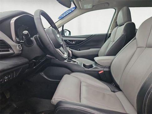 Certified 2023 Subaru Outback Limited image 9