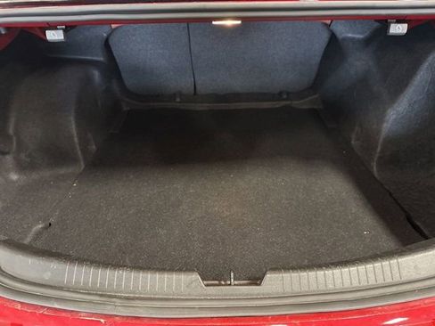 Used 2025 Chevrolet Malibu LT image 11