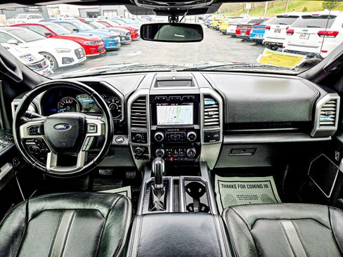 Used 2019 Ford F150 Platinum w/ Equipment Group 701A Luxury image 16