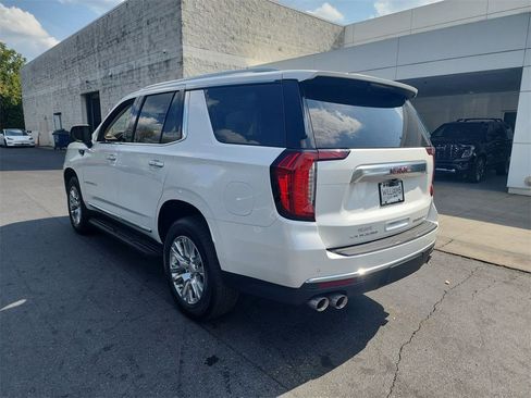 Certified 2022 GMC Yukon Denali image 7