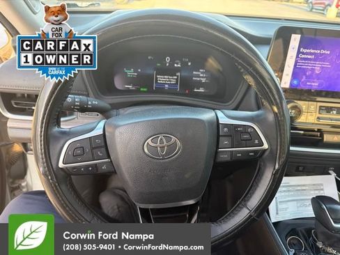 Used 2024 Toyota Grand Highlander AWD Hybrid image 15