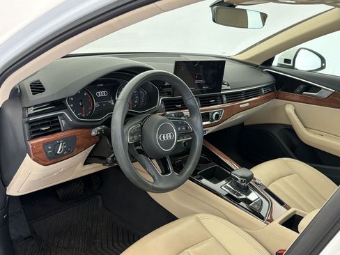 Used 2023 Audi A4 2.0T Premium w/ Convenience Package AWD/4WD image 4