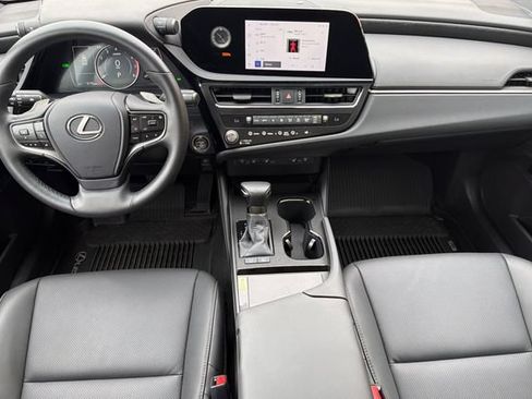 Used 2025 Lexus ES 300h w/ Premium Package FWD image 15