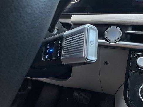 Used 2025 Hyundai Tucson Blue image 25