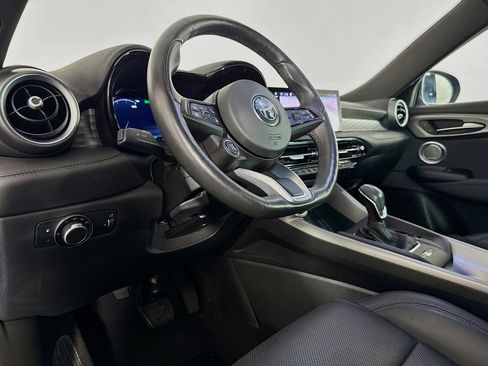 Used 2024 Alfa Romeo Tonale Ti image 22