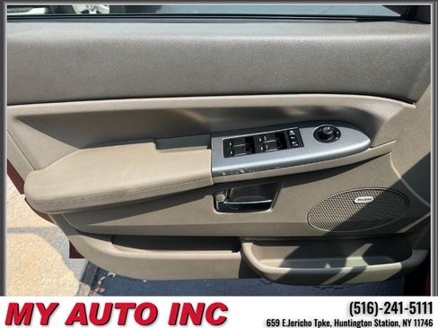Used 2009 Jeep Grand Cherokee Laredo AWD/4WD image 25