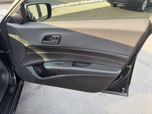 Used 2014 Acura ILX w/ Premium Package image 20