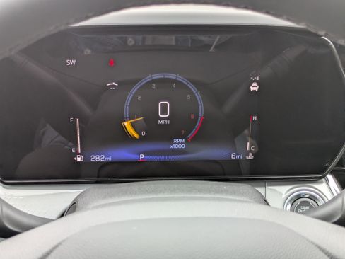 New 2026 Chevrolet Trax LT w/ Sunroof Package FWD image 21