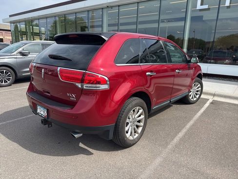 Used 2014 Lincoln MKX AWD w/ Equipment Group 101A image 2