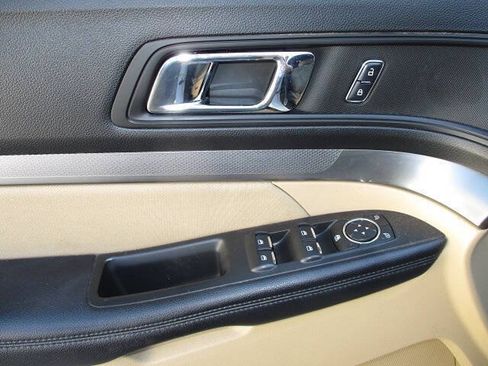 Used 2017 Ford Explorer 4WD image 15