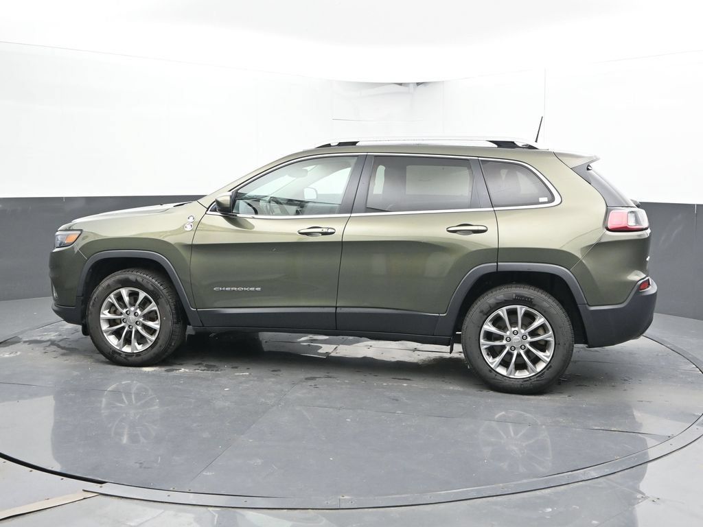 Used 2019 Jeep Cherokee Latitude Plus w/ Comfort/Convenience Group AWD/4WD image 9