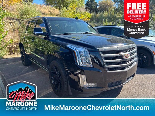 Used 2018 Cadillac Escalade Premium Luxury AWD/4WD image 1