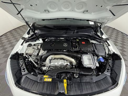 Used 2024 Mercedes-Benz GLA 250 4MATIC image 27