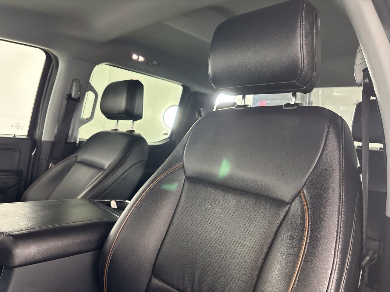 Used 2025 Ford F250 Lariat w/ Chrome Package AWD/4WD image 9