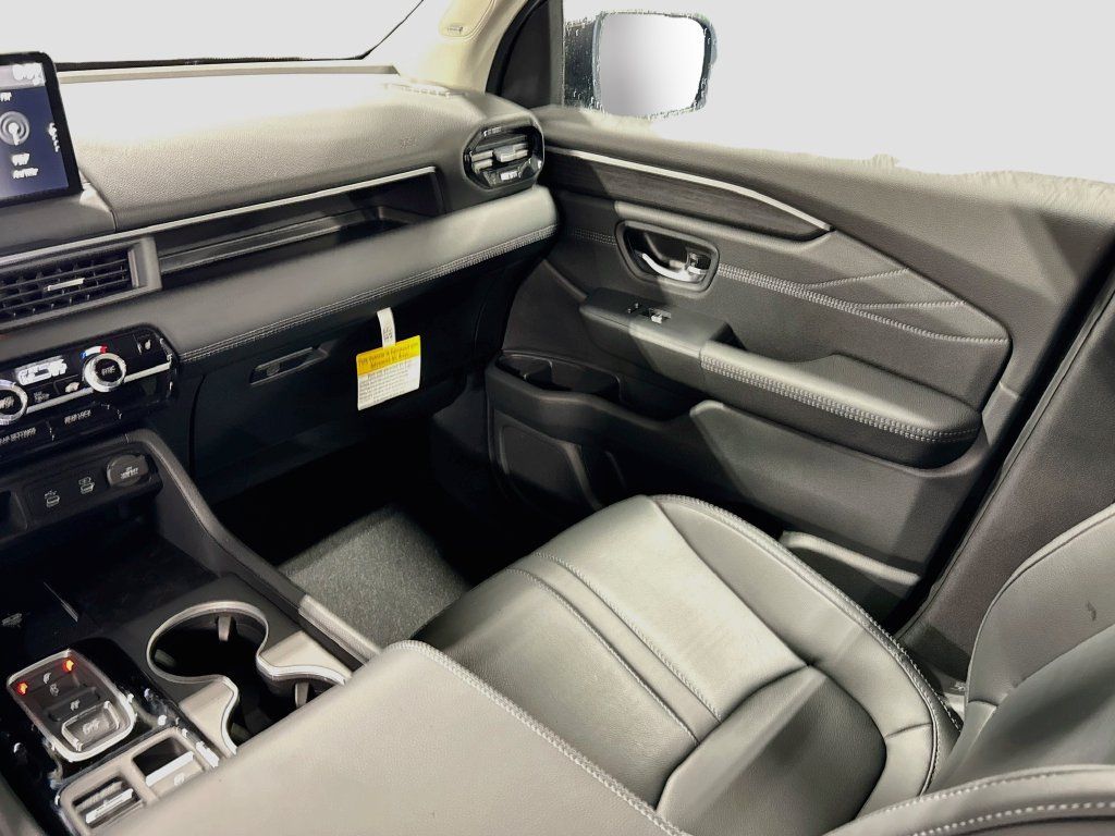 New 2026 Honda Pilot Touring image 28
