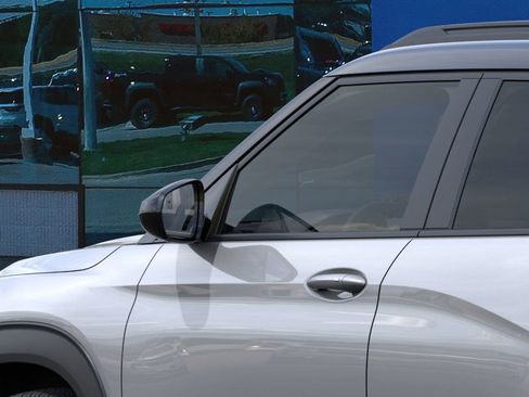 New 2026 Chevrolet TrailBlazer RS w/ Convenience Package FWD image 39