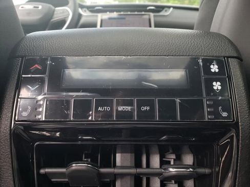 New 2024 Jeep Grand Cherokee L Limited image 15