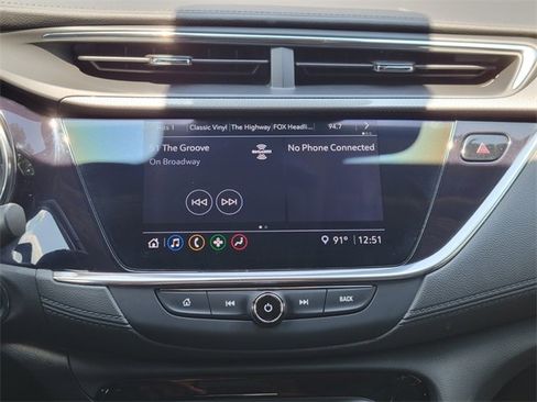 Used 2022 Buick Encore GX Select w/ Sport Touring Package image 21