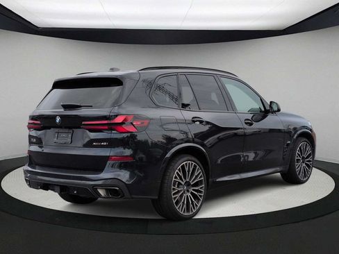 Certified 2026 BMW X5 xDrive40i w/ M Sport Package AWD/4WD image 8