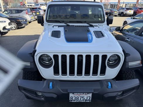 Used 2022 Jeep Wrangler Unlimited Rubicon 4xe w/ Safety Group image 10