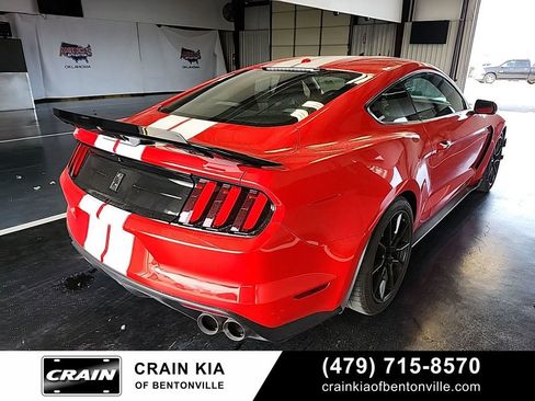 Used 2020 Ford Mustang Shelby GT350 w/ Technology Package image 4