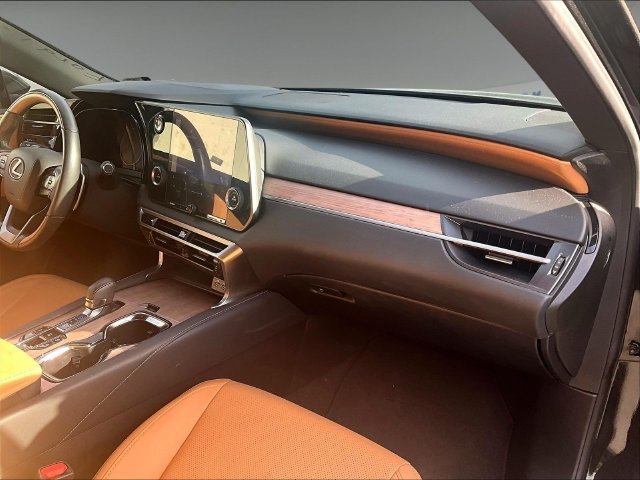 Used 2024 Lexus RX 350 Premium w/ Cold Area Package AWD/4WD image 17
