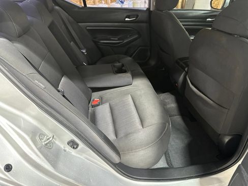 Used 2020 Nissan Altima 2.5 S FWD image 13
