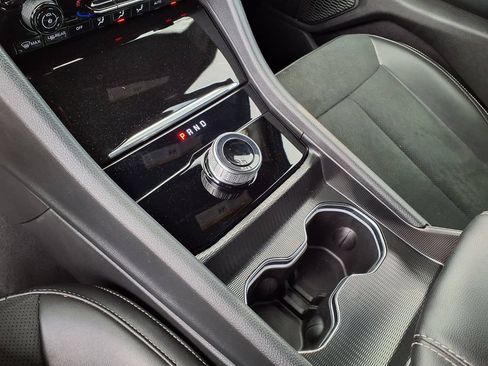 Used 2025 Jeep Grand Cherokee L Altitude RWD image 26
