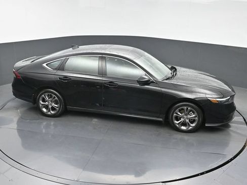 Used 2024 Honda Accord EX image 34