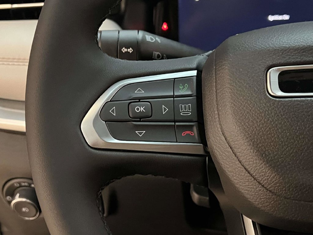 Used 2026 Jeep Compass Limited AWD/4WD image 23