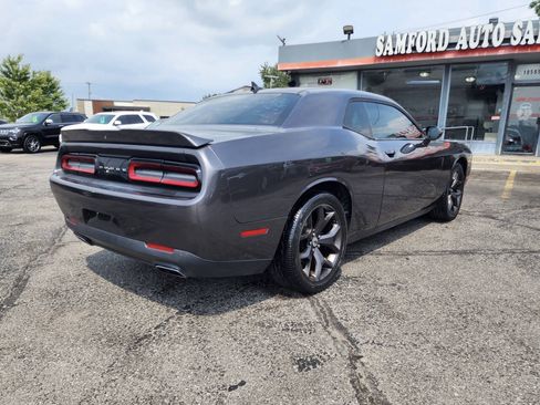 Used 2017 Dodge Challenger SXT Plus RWD image 5