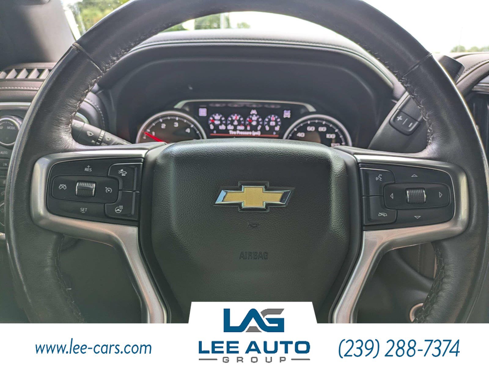 Used 2022 Chevrolet Silverado 1500 LTZ w/ LTZ Premium Package AWD/4WD image 24