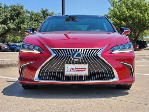 Used 2021 Lexus ES 350 Ultra Luxury w/ Accessory Package 2 FWD image 7