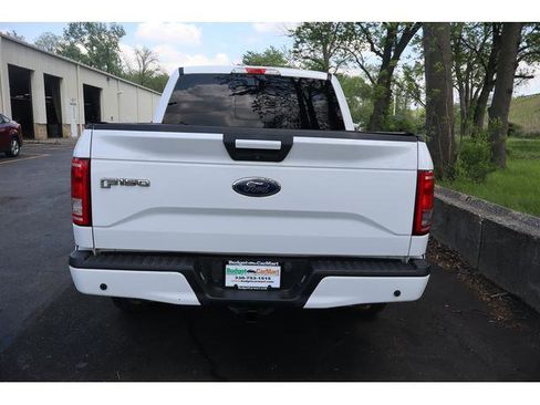 Used 2016 Ford F150 XLT w/ Equipment Group 302A Luxury AWD/4WD image 6
