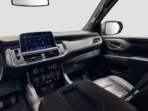 Used 2024 Chevrolet Tahoe LT AWD/4WD image 26