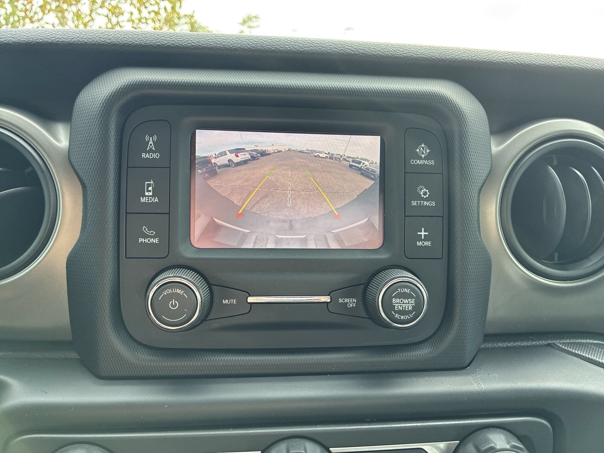 Used 2020 Jeep Wrangler Unlimited Sport S AWD/4WD image 21