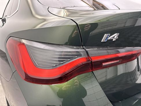Used 2023 BMW i4 eDrive35 w/ Premium Package image 19
