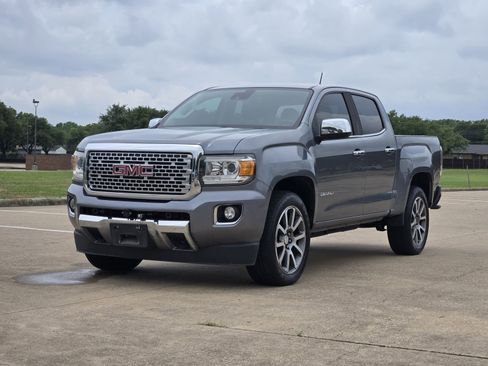 Used 2020 GMC Canyon Denali AWD/4WD image 2